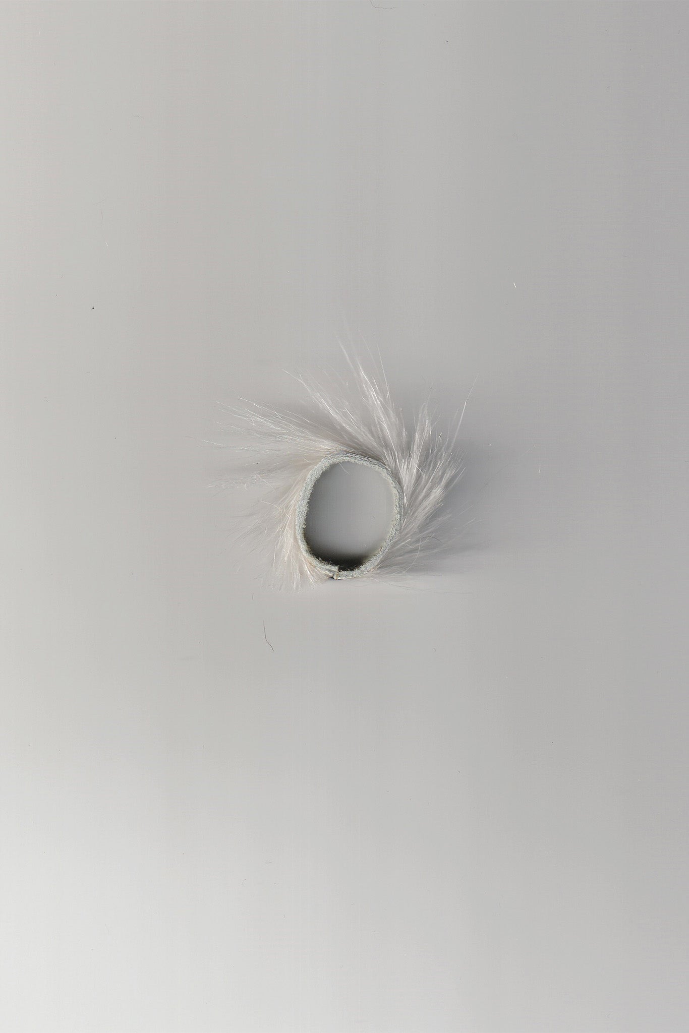 Cowhide Razor Ring White