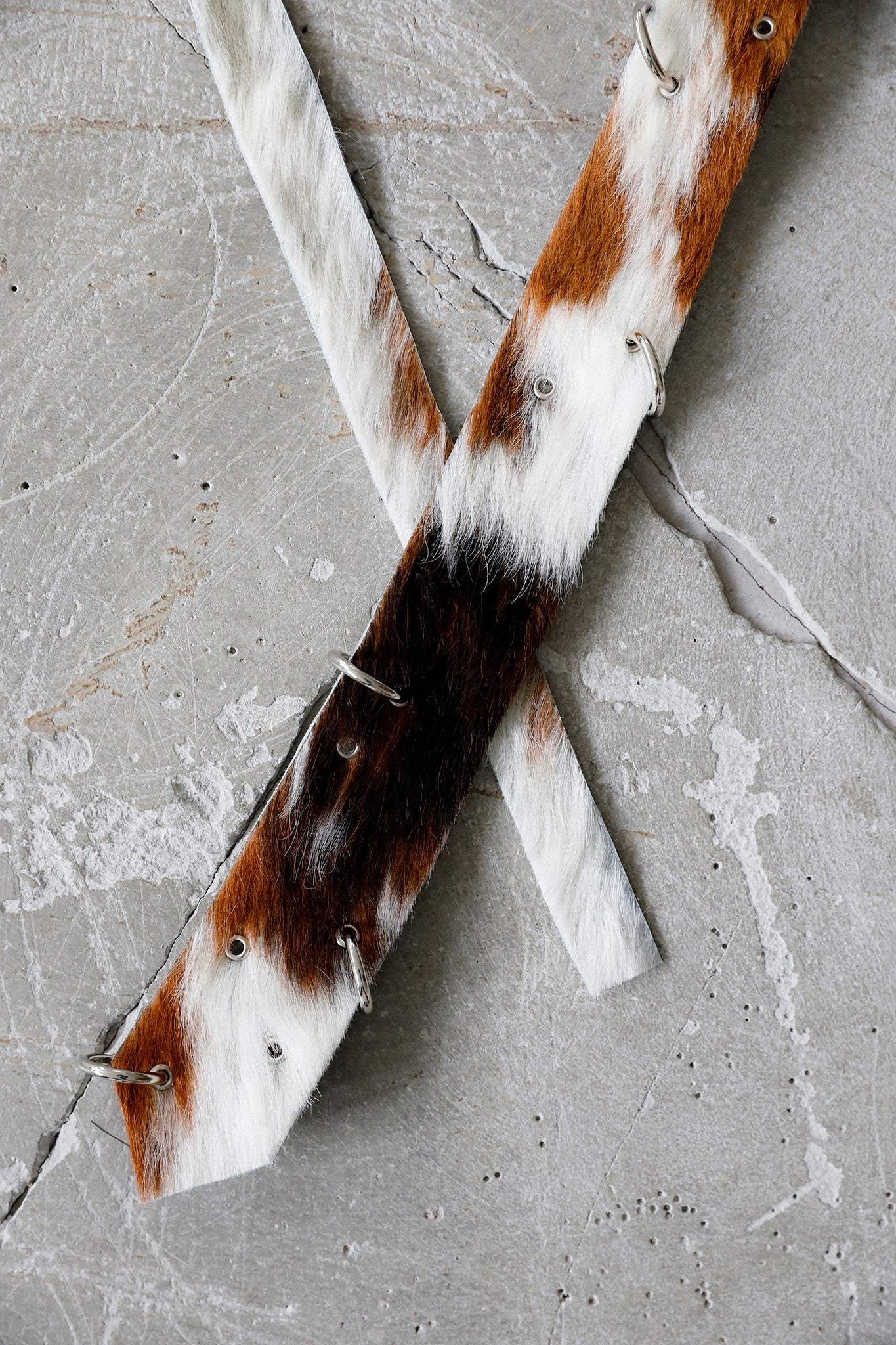 Pierced Cowhide Leather Tie Brown&White