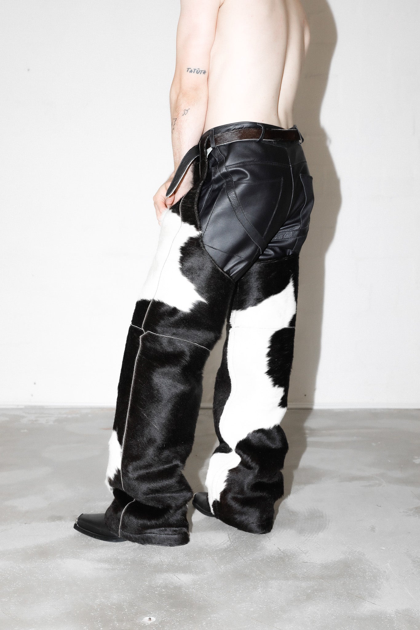 Cowhide Classic Chaps