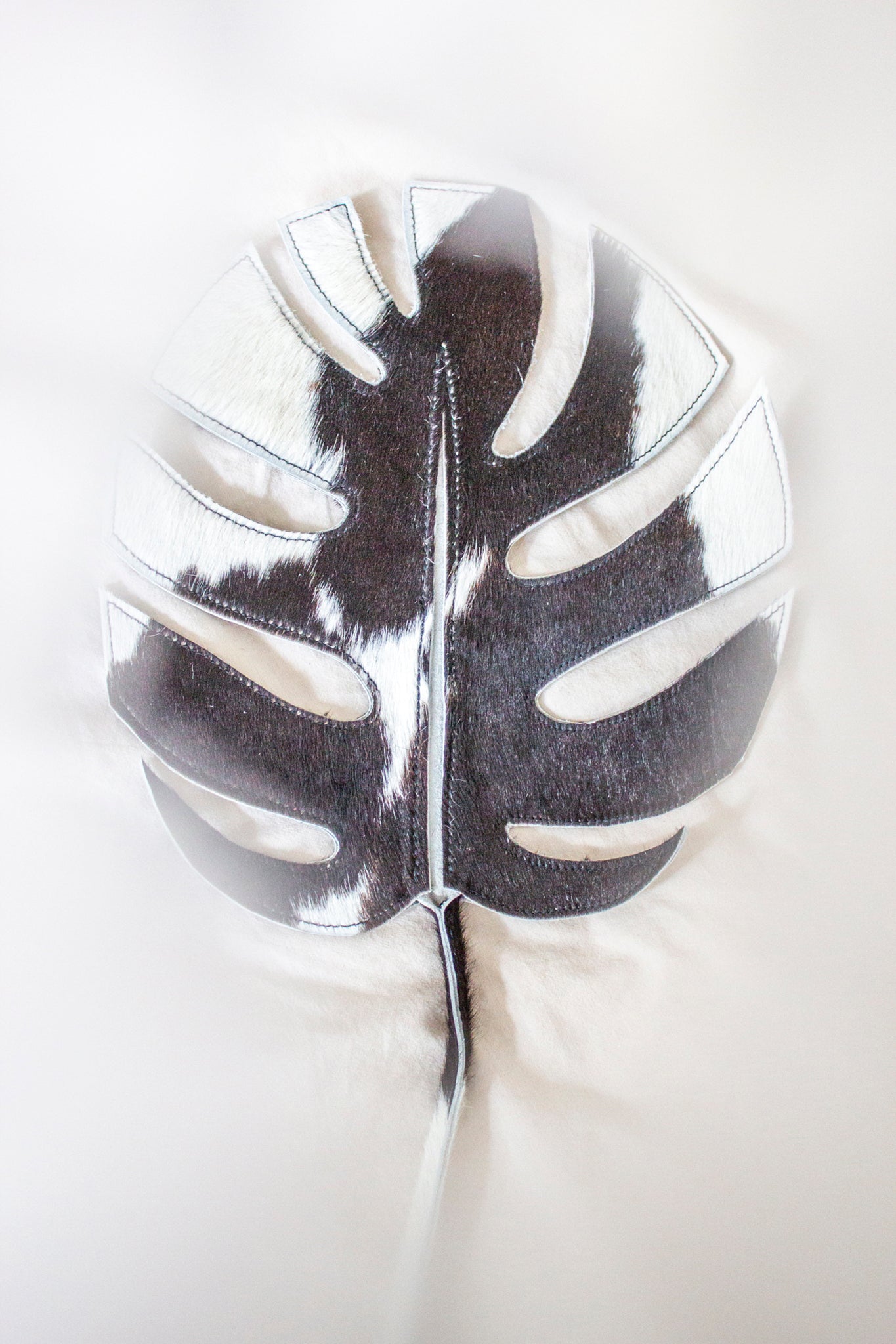 Cowhide Monstera Deliciosa Black&White