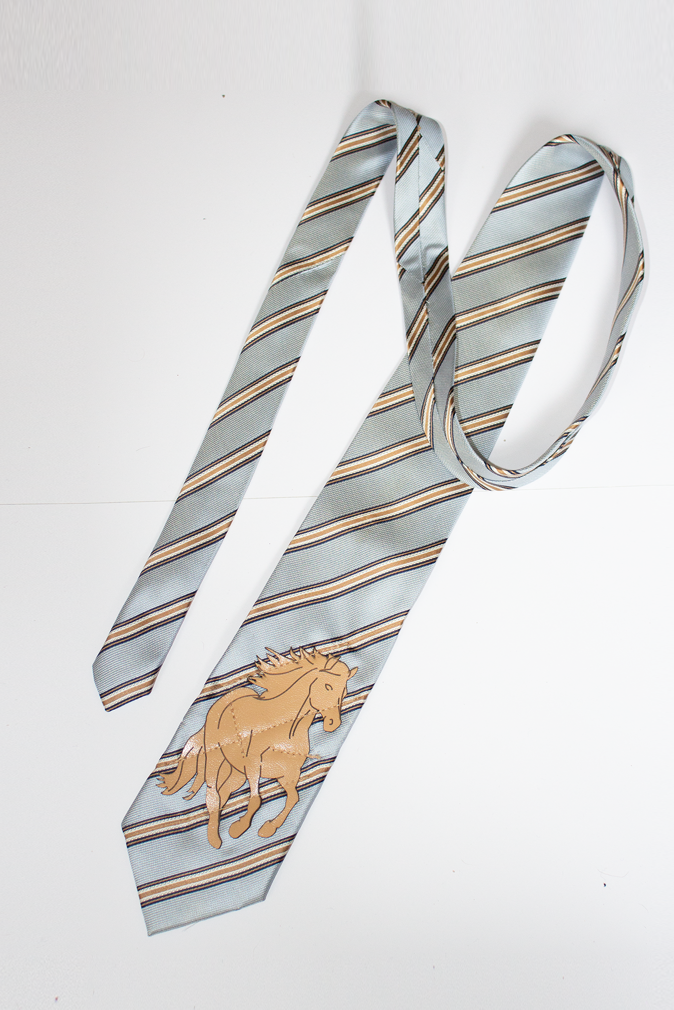 Wild Horses Tie