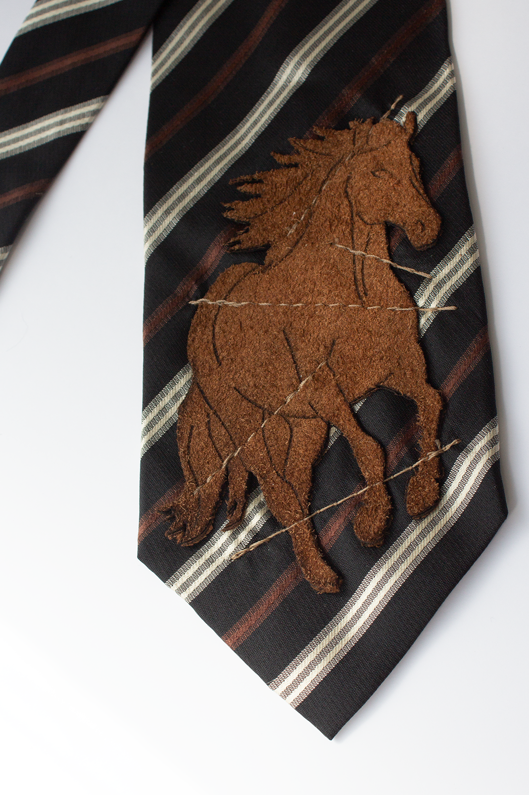 Wild Horses Tie