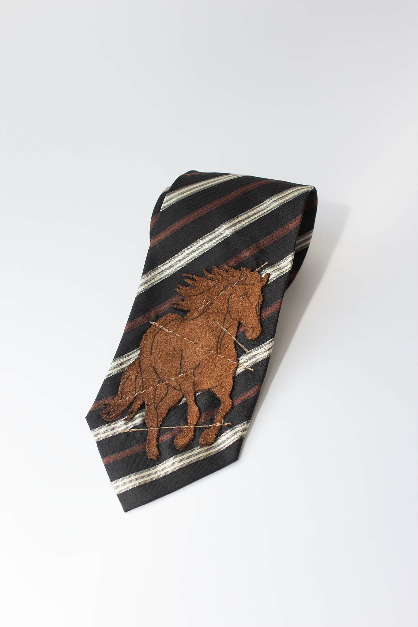 Wild Horses Tie