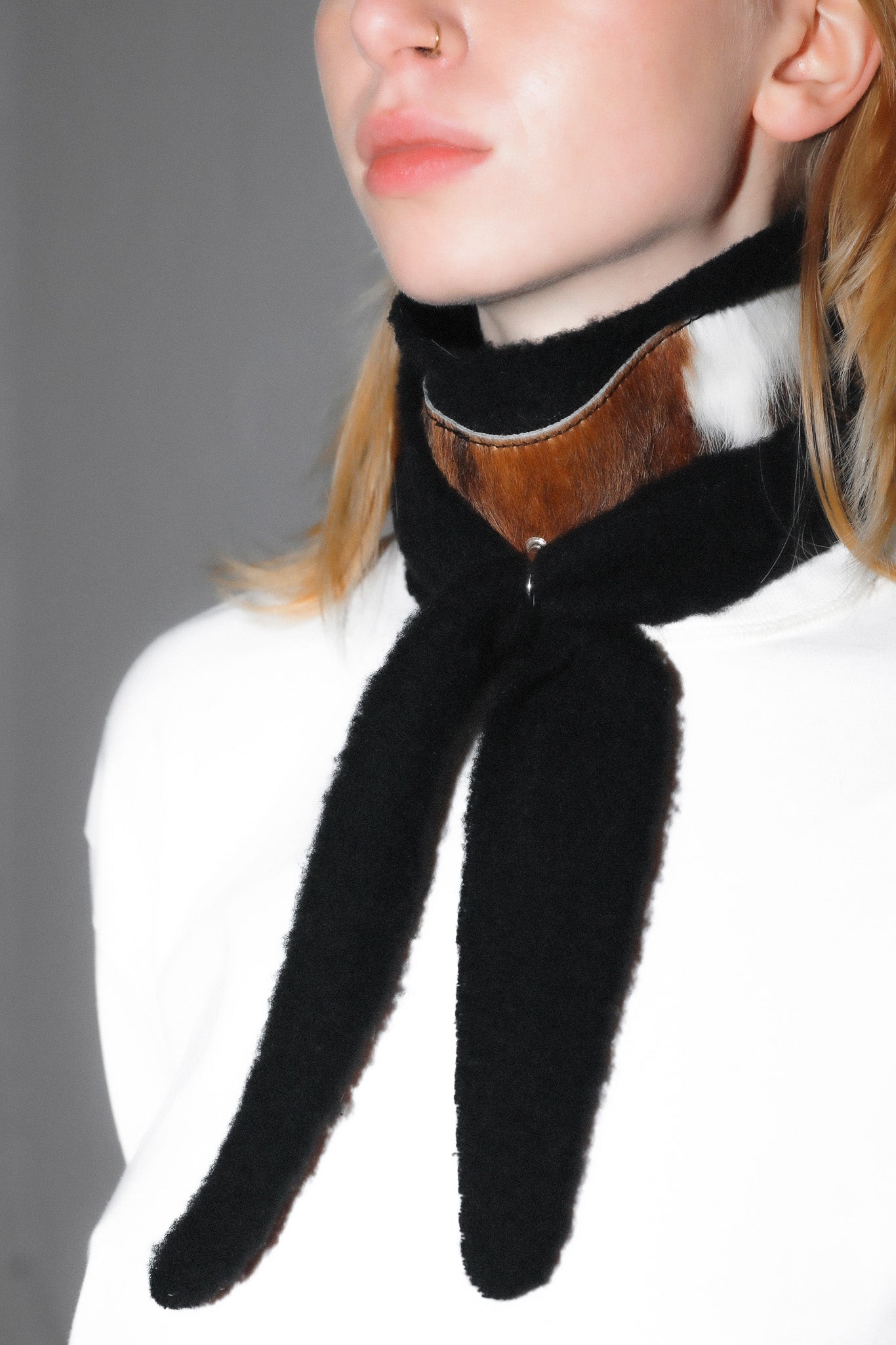 Patched Neck Scarf Brown&White